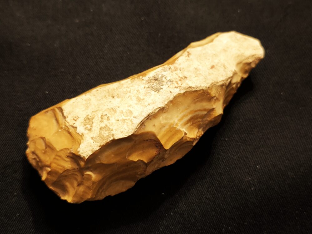 Kernbeil aus dem sogenannten Campignien, Marnetal, Frankreich