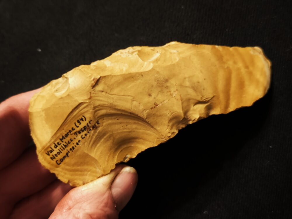 Kernbeil aus dem sogenannten Campignien, Marnetal, Frankreich