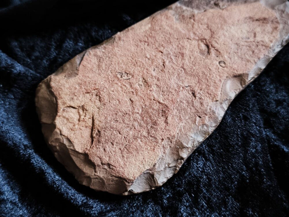 Flachbeil aus Plattensilex, Neolithikum, Marokko  * reserviert *